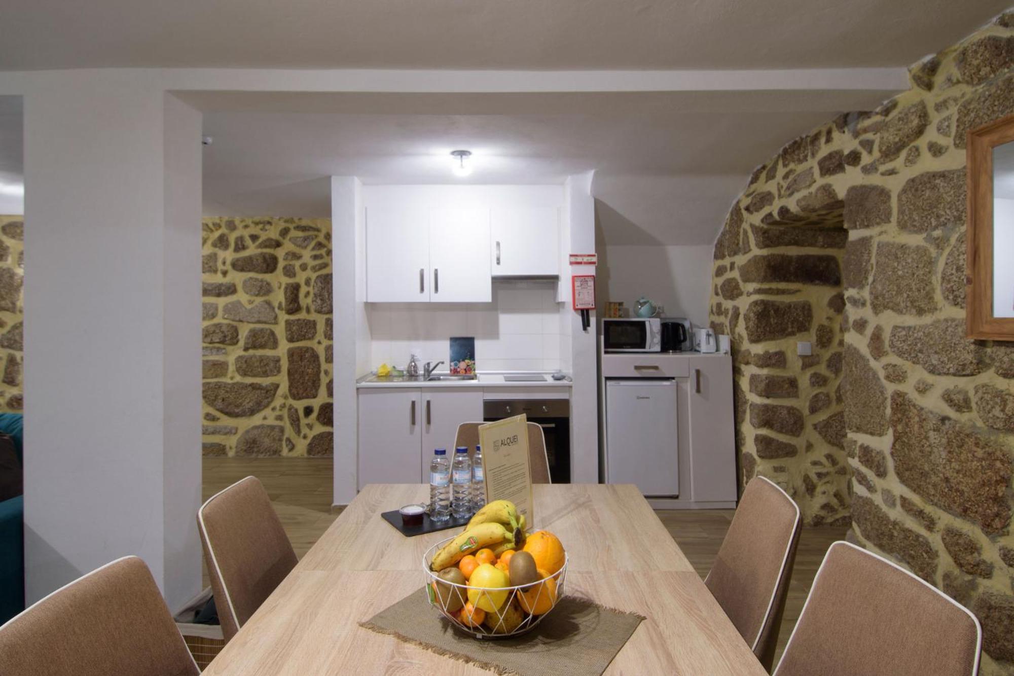 Alqueiturismo - Casas De Campo 瓜尔达 客房 照片